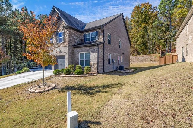 3575 Davis Boulevard, Atlanta, GA 30349