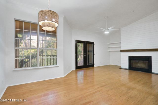 120 VERACRUZ Drive 833, Ponte Vedra Beach, FL 32082