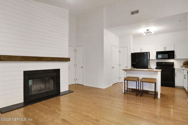 120 VERACRUZ Drive 833, Ponte Vedra Beach, FL 32082