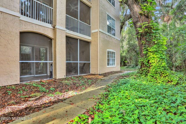 120 VERACRUZ Drive 833, Ponte Vedra Beach, FL 32082