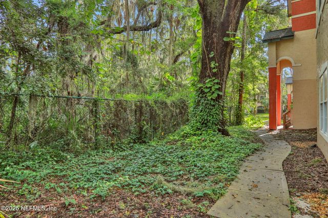 120 VERACRUZ Drive 833, Ponte Vedra Beach, FL 32082