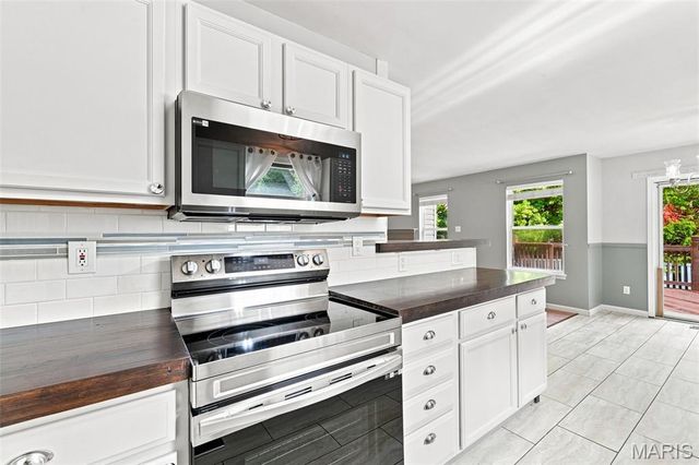 341 Falcon Hill Drive, O'fallon, MO 63368