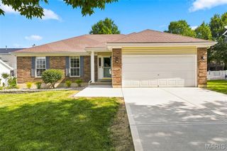 341 Falcon Hill Drive, O'fallon, MO 63368