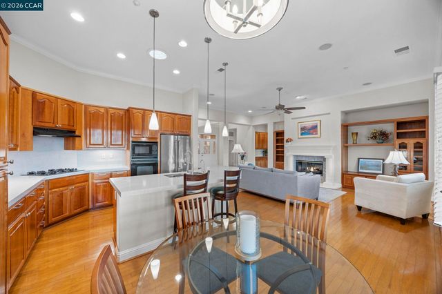 649 Baldwin Dr, Brentwood, CA 94513