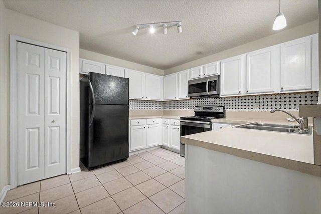 7920 MERRILL Road 116, Jacksonville, FL 32277