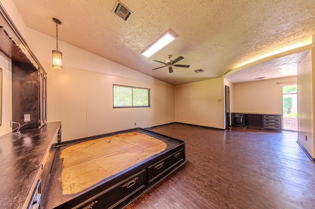 31868 Fm 1485 Road, New Caney, TX 77357