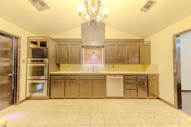 31868 Fm 1485 Road, New Caney, TX 77357