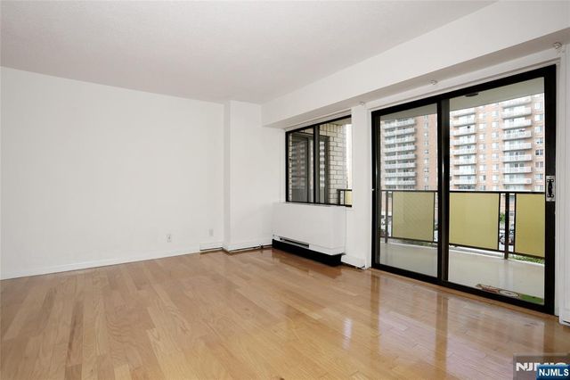 150 Overlook Avenue 7A, Hackensack, NJ 07601