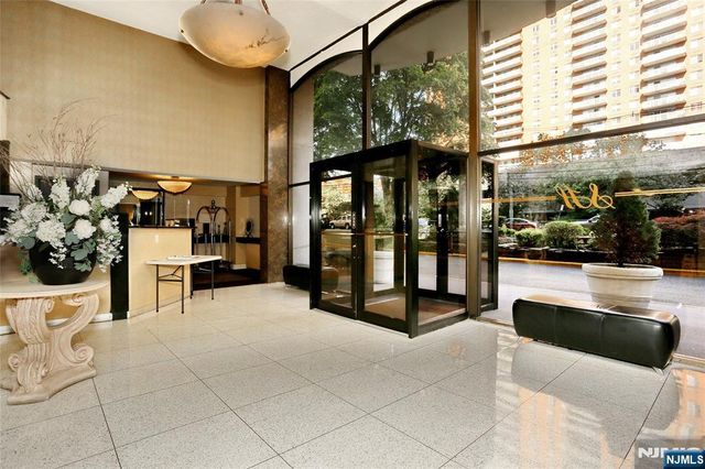 150 Overlook Avenue 7A, Hackensack, NJ 07601