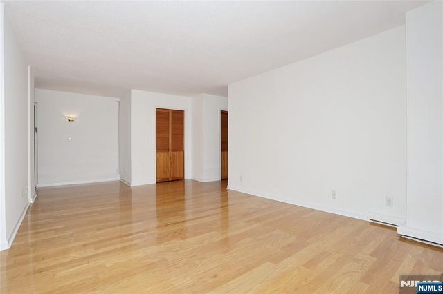 150 Overlook Avenue 7A, Hackensack, NJ 07601