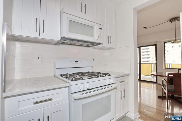150 Overlook Avenue 7A, Hackensack, NJ 07601