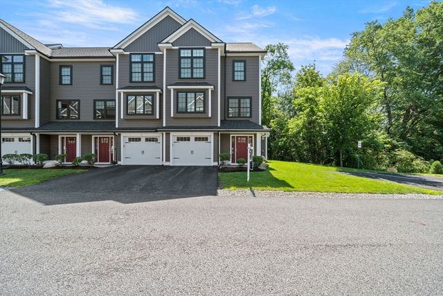 168 Lowell St 1, Wilmington, MA 01887