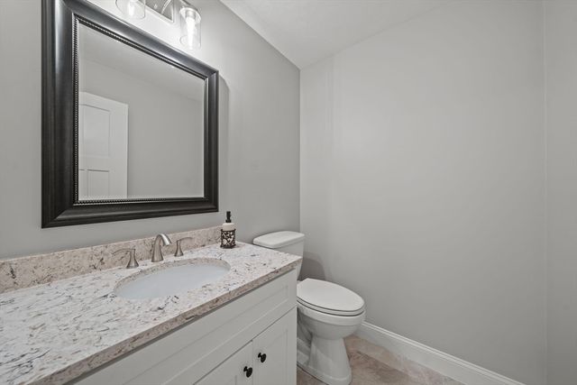 168 Lowell St 1, Wilmington, MA 01887