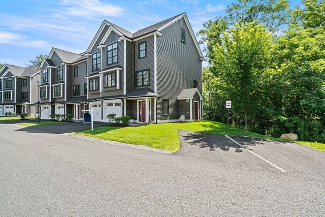 168 Lowell St 1, Wilmington, MA 01887