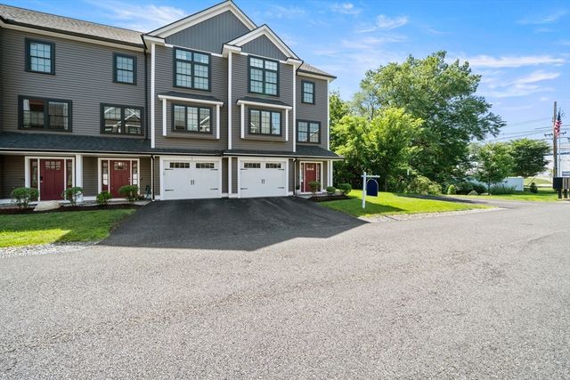 168 Lowell St 1, Wilmington, MA 01887