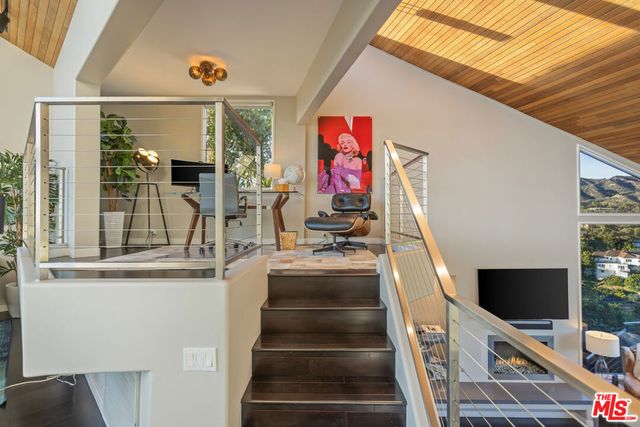 5682 Spreading Oak Drive, Los Angeles, CA 90068