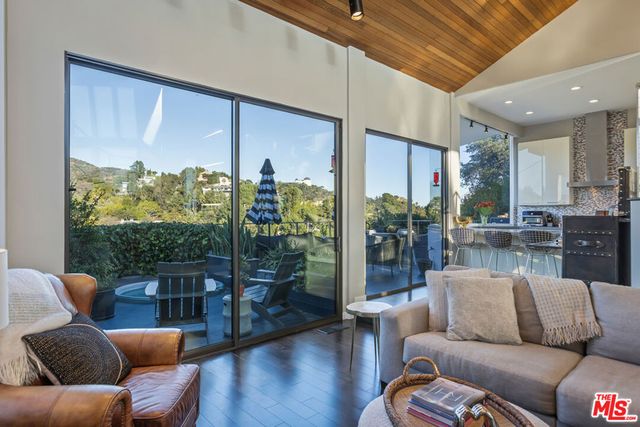 5682 Spreading Oak Drive, Los Angeles, CA 90068