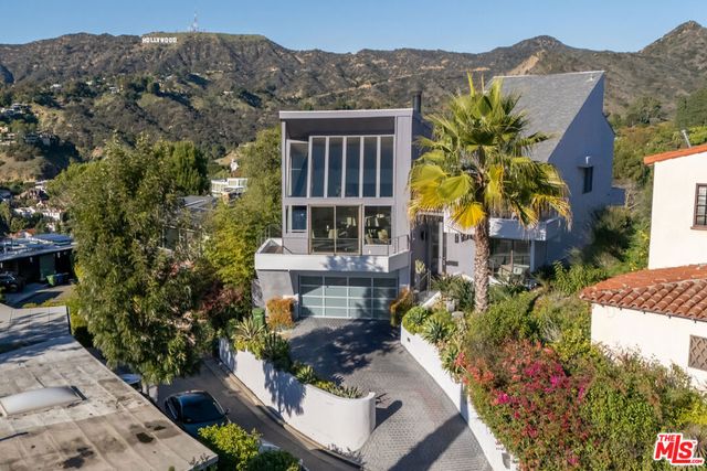 5682 Spreading Oak Drive, Los Angeles, CA 90068