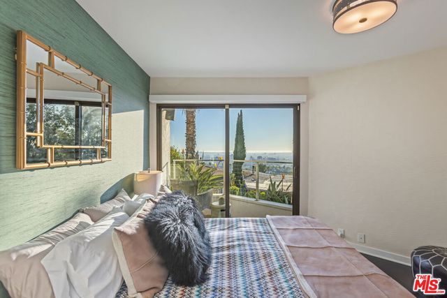 5682 Spreading Oak Drive, Los Angeles, CA 90068