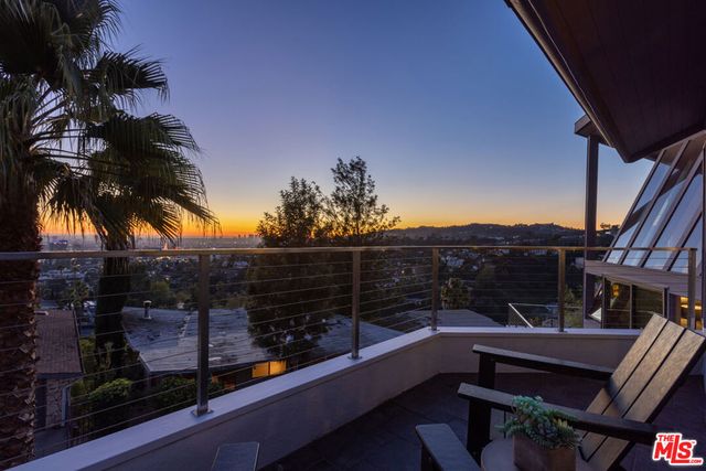 5682 Spreading Oak Drive, Los Angeles, CA 90068