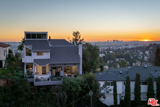 5682 Spreading Oak Drive, Los Angeles, CA 90068