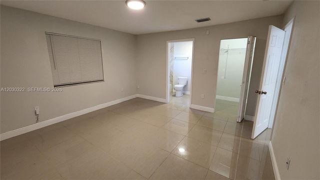 10372 NW 10th Avenue 10372, Miami, FL 33150