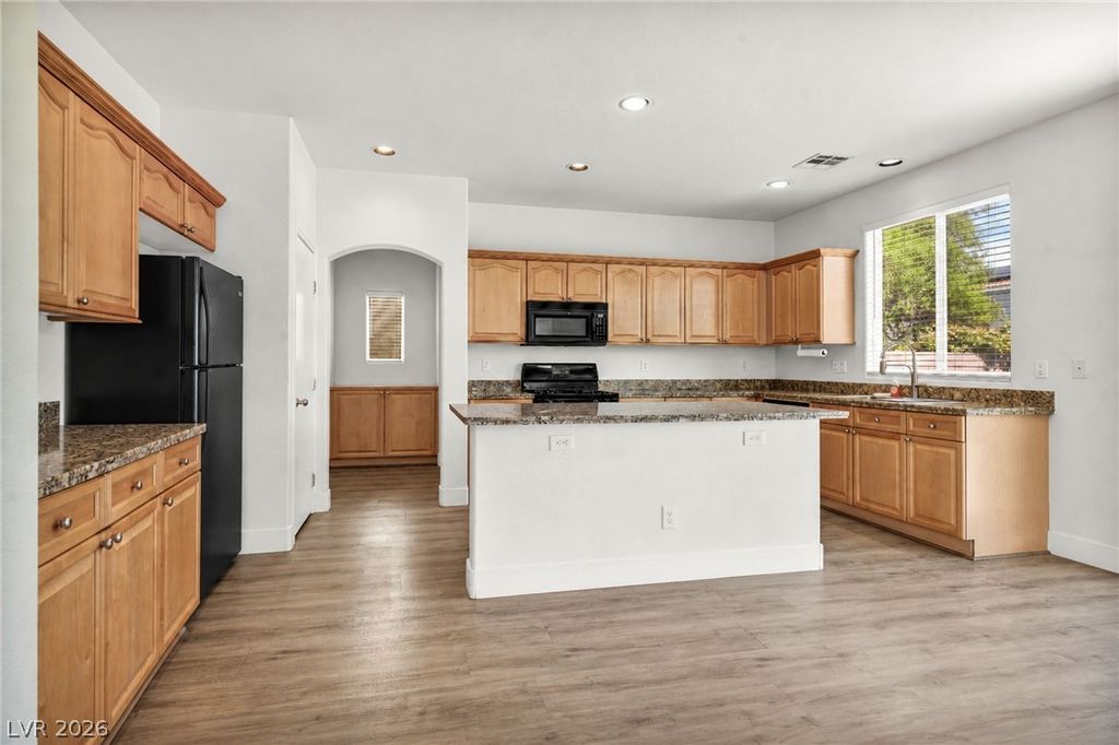 8900 Ochoa Street, Las Vegas, NV 89143 — photo 2