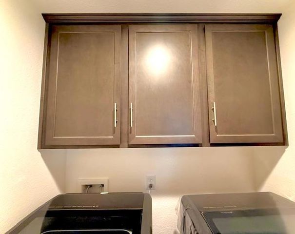 211 Las Flores Drive, Guadalupe, CA 93434