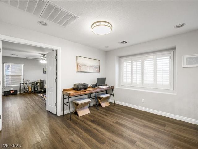 8033 Redbud Vine Street, North Las Vegas, NV 89085