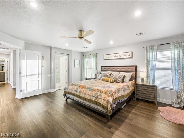 8033 Redbud Vine Street, North Las Vegas, NV 89085