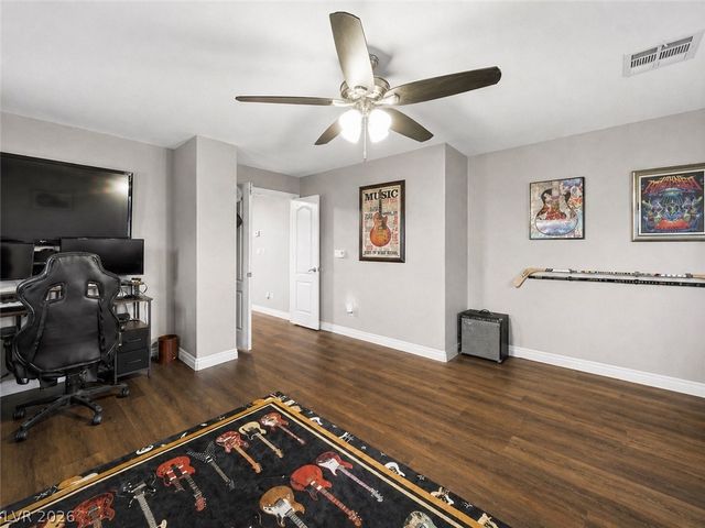 8033 Redbud Vine Street, North Las Vegas, NV 89085