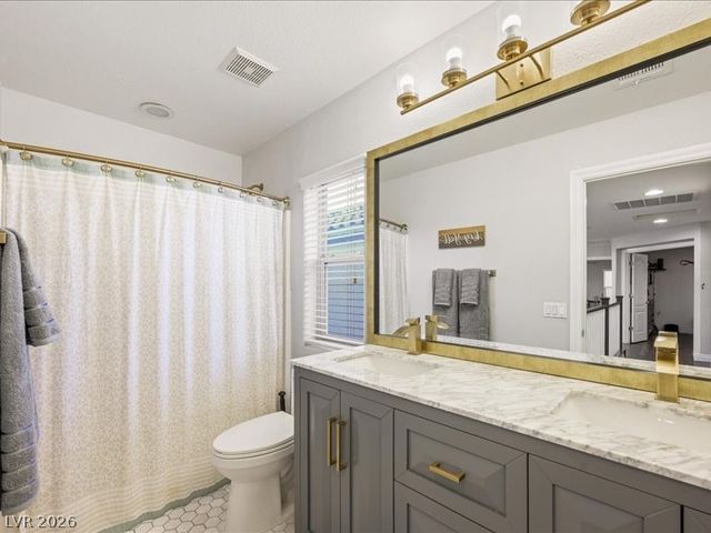 8033 Redbud Vine Street, North Las Vegas, NV 89085