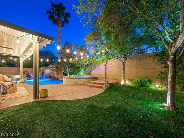 8033 Redbud Vine Street, North Las Vegas, NV 89085