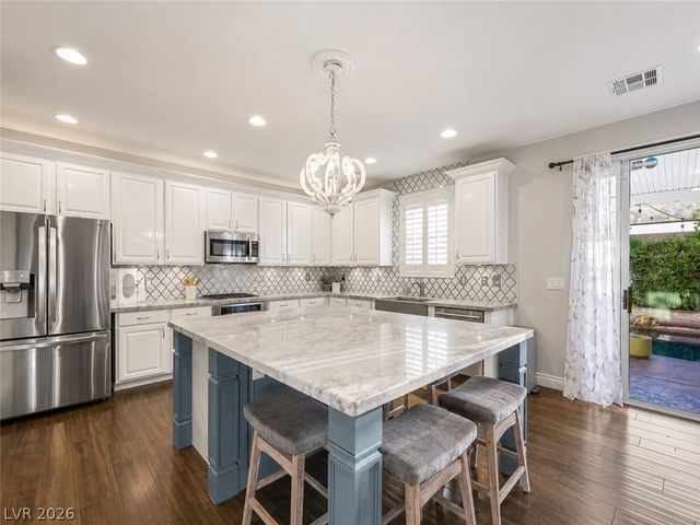 8033 Redbud Vine Street, North Las Vegas, NV 89085