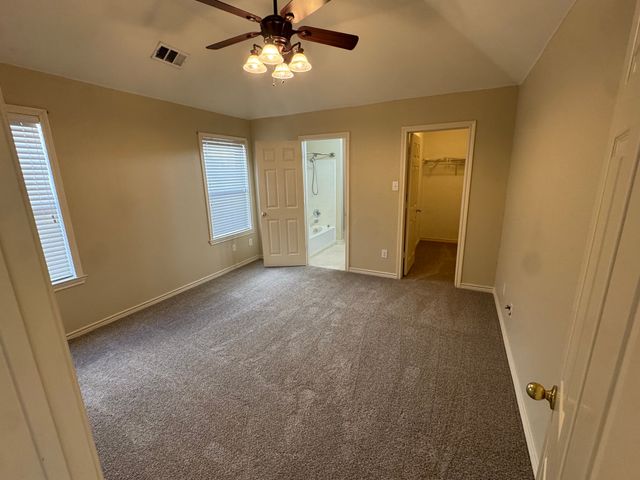 8831 Holliday Lane, Aubrey, TX 76227