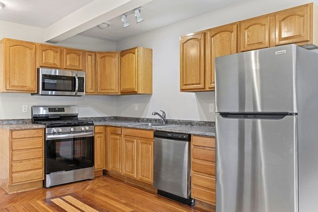 43 Sherman Street 2, Foxboro, MA 02035