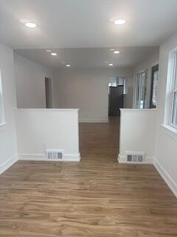 19371 Shadyside Street, Livonia, MI 48152