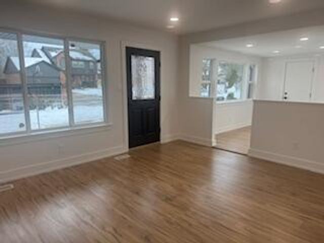 19371 Shadyside Street, Livonia, MI 48152