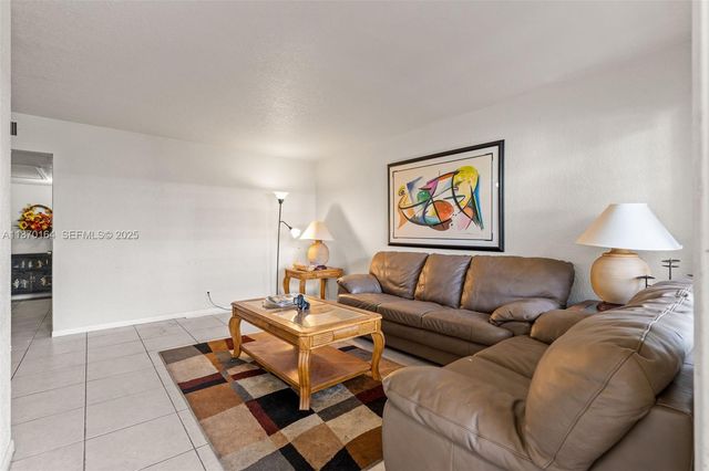 200 Croton Ave 104 104, Lantana, FL 33462