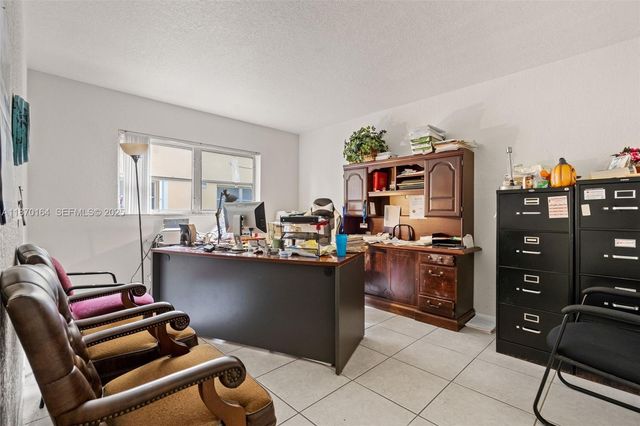 200 Croton Ave 104 104, Lantana, FL 33462