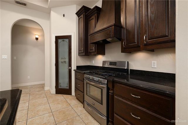 2612 Serrano Street, Edinburg, TX 78539