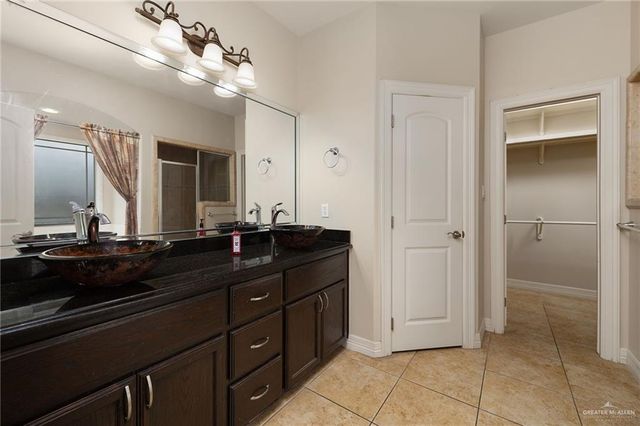 2612 Serrano Street, Edinburg, TX 78539