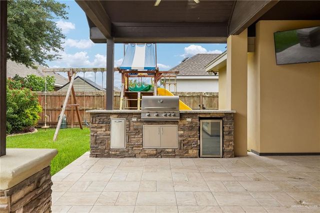 2612 Serrano Street, Edinburg, TX 78539