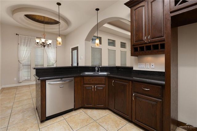 2612 Serrano Street, Edinburg, TX 78539