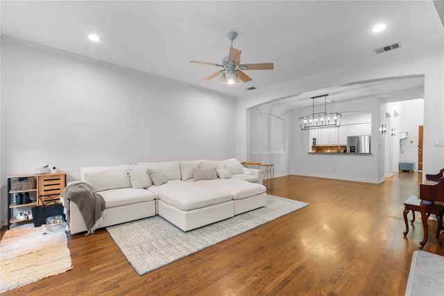 5639 Ellsworth Avenue, Dallas, TX 75206