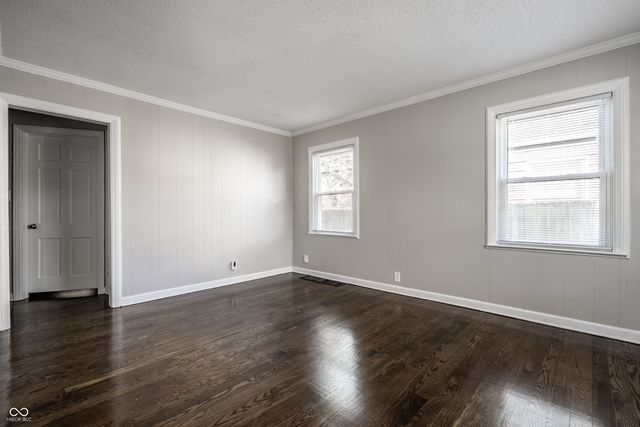 5038 Caroline Avenue, Indianapolis, IN 46205