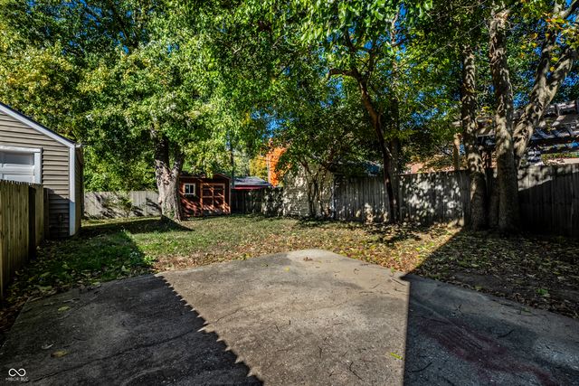 5038 Caroline Avenue, Indianapolis, IN 46205