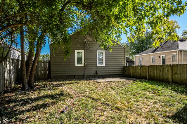 5038 Caroline Avenue, Indianapolis, IN 46205