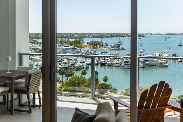 1155 N GULFSTREAM AVENUE 802, Sarasota, FL 34236