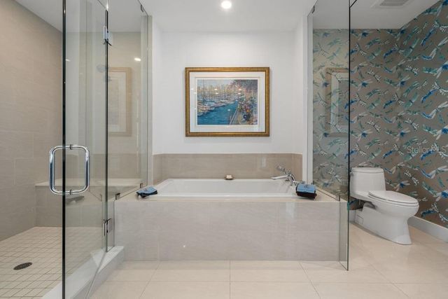 1155 N GULFSTREAM AVENUE 802, Sarasota, FL 34236